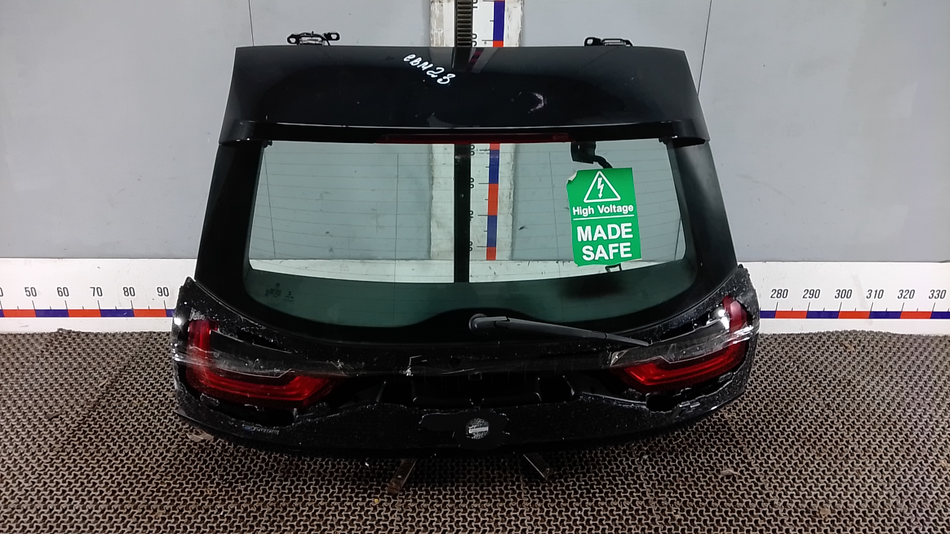 Дверь 3-5 BMW i3