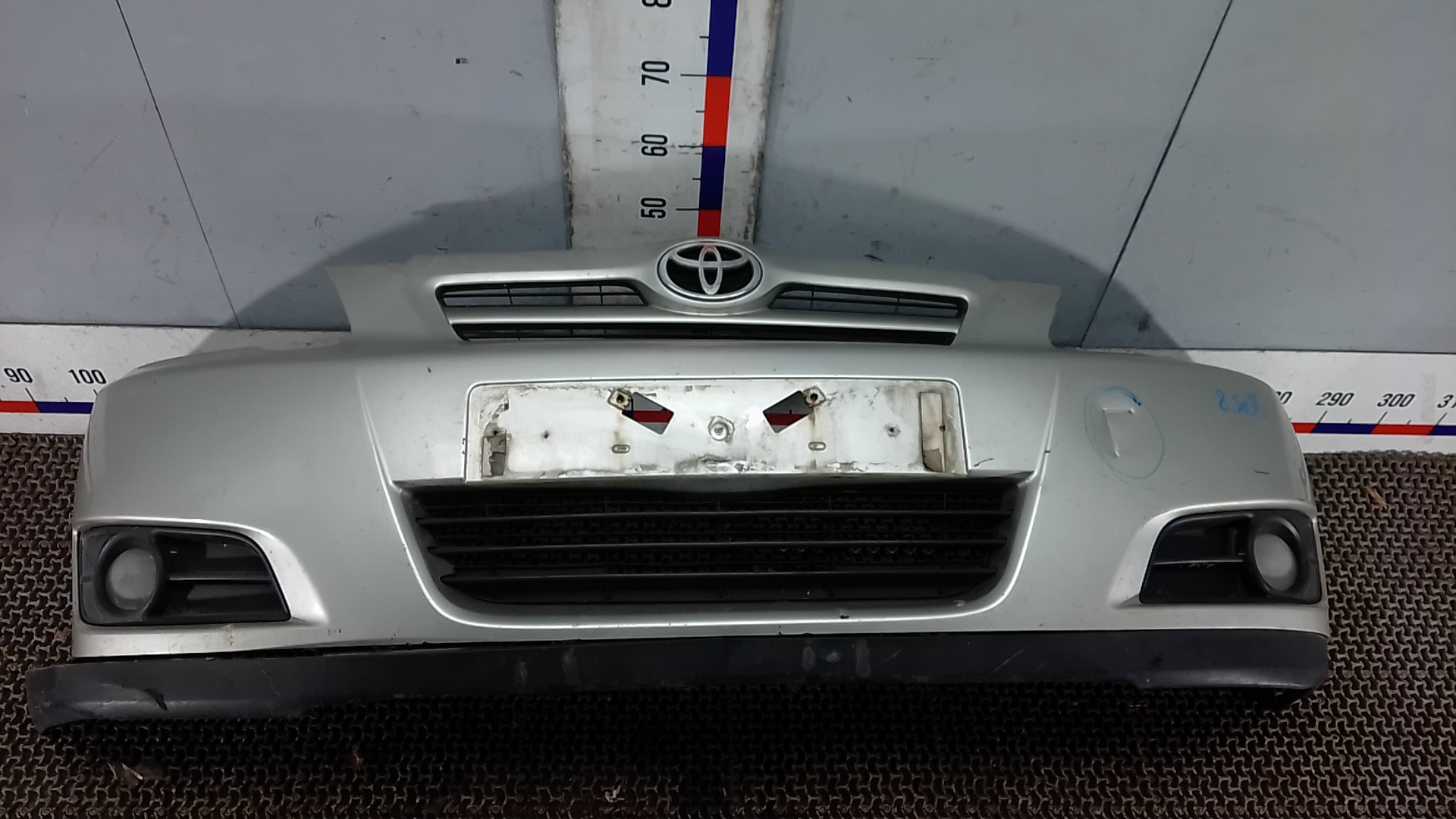 Бампер передний Toyota Corolla E12