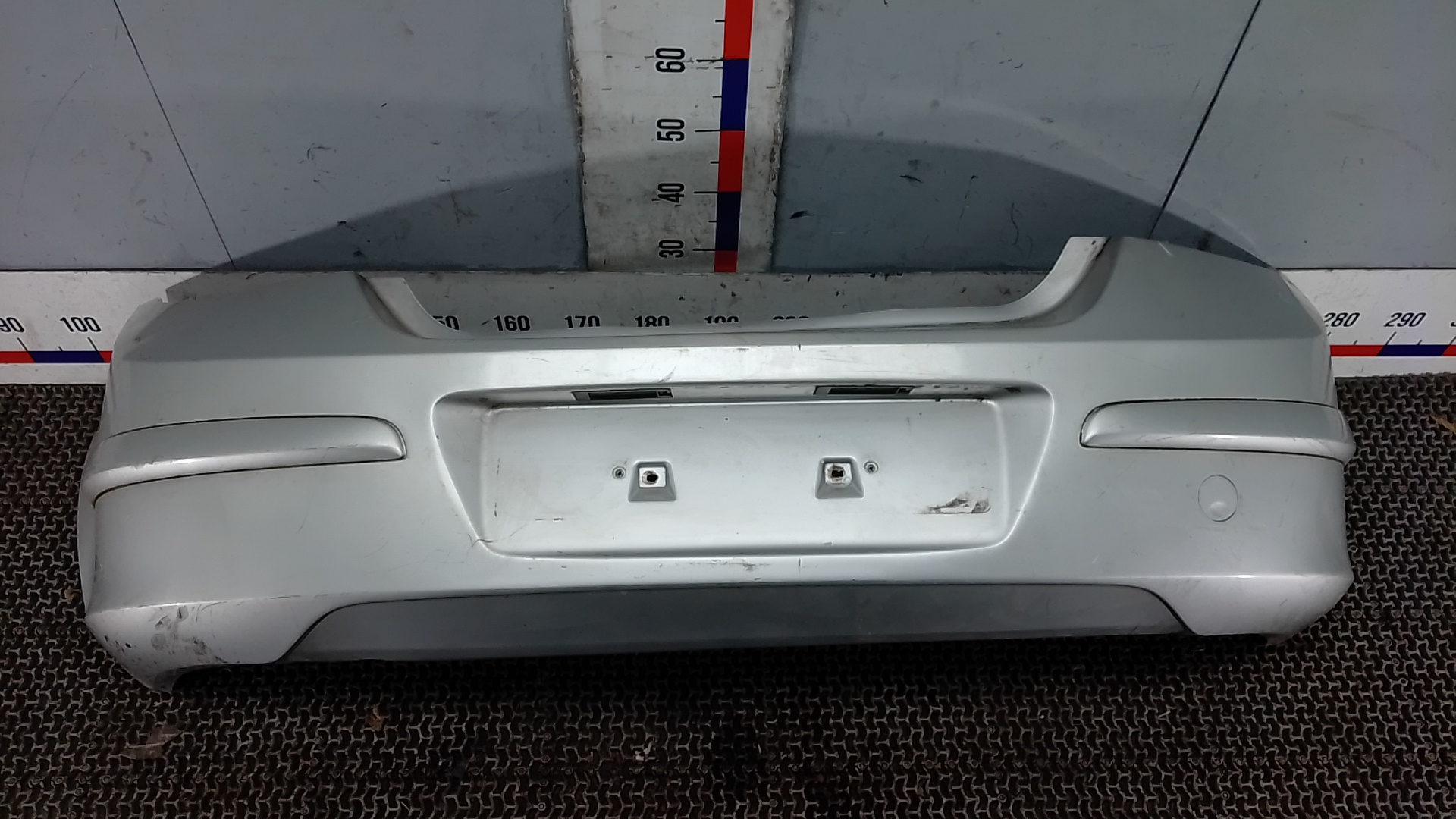 Бампер задний Opel Astra H