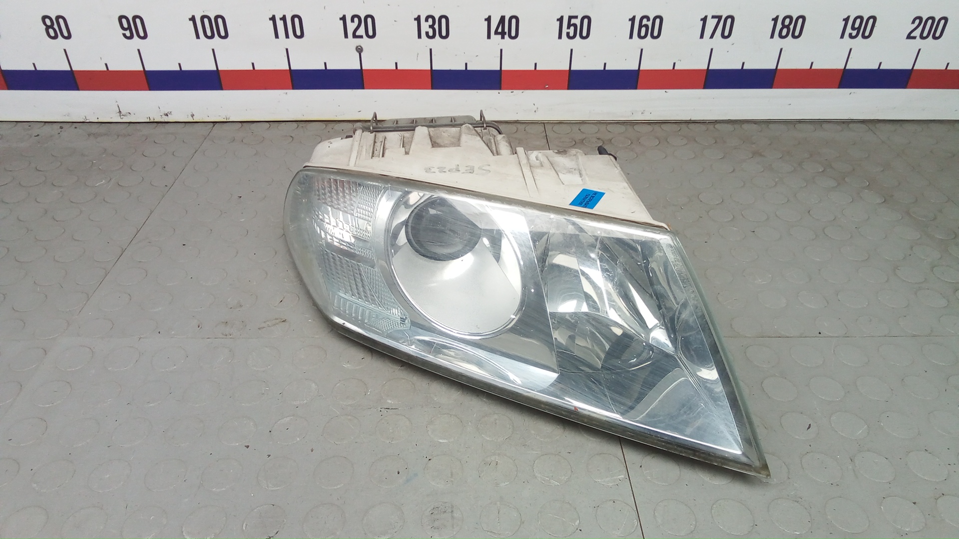 Фара правая Skoda Octavia A5