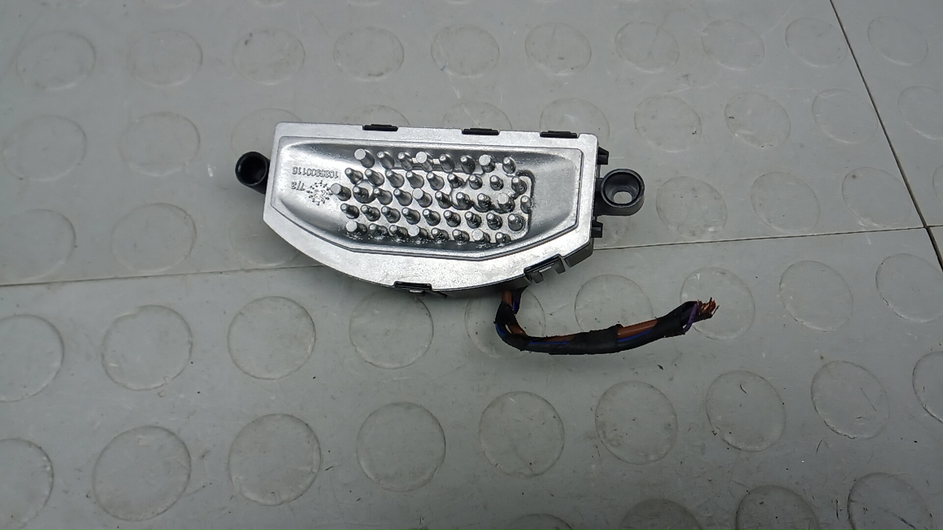 Сопротивление печки Skoda Octavia A8