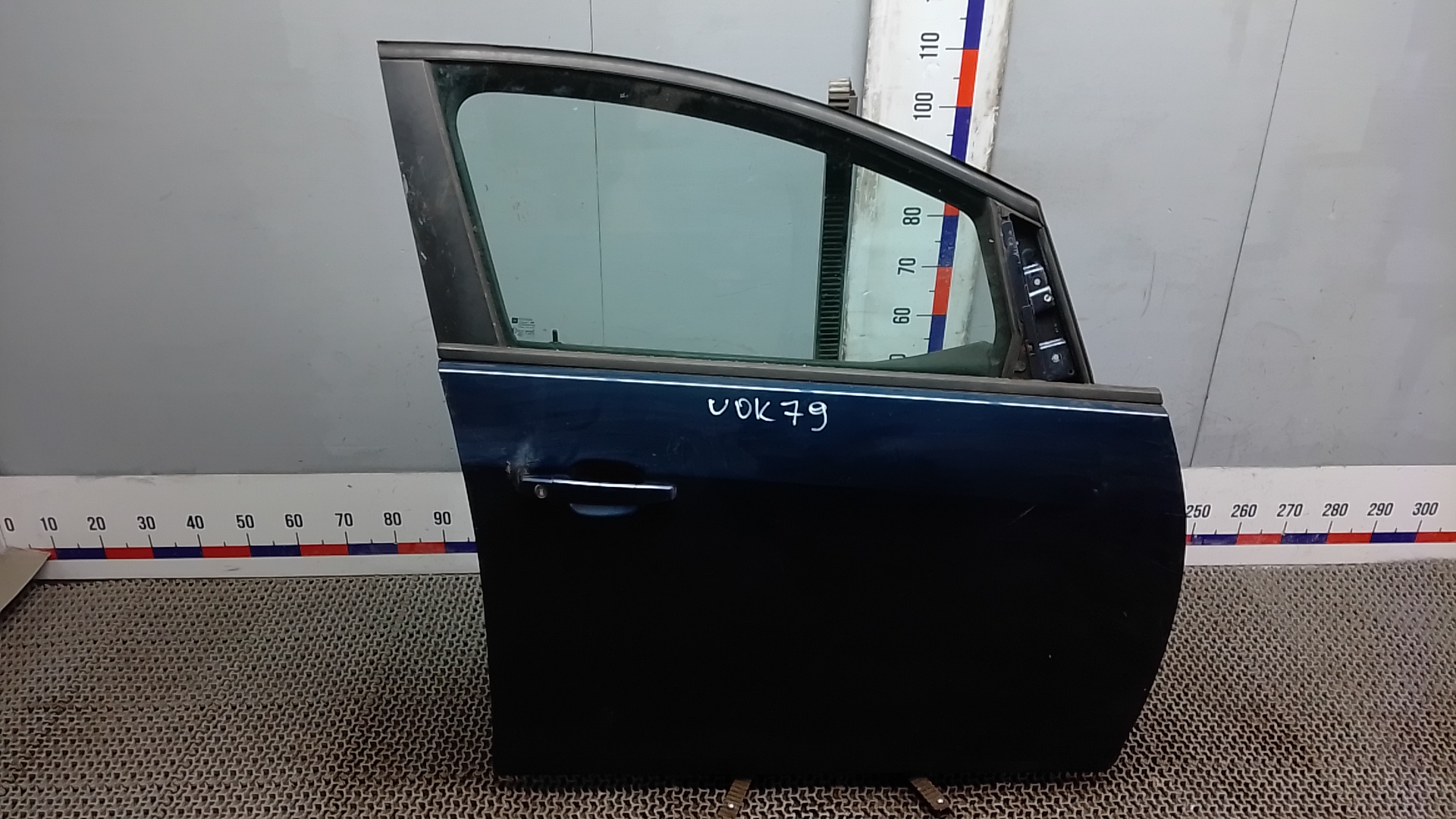 Дверь передняя правая Opel Astra J