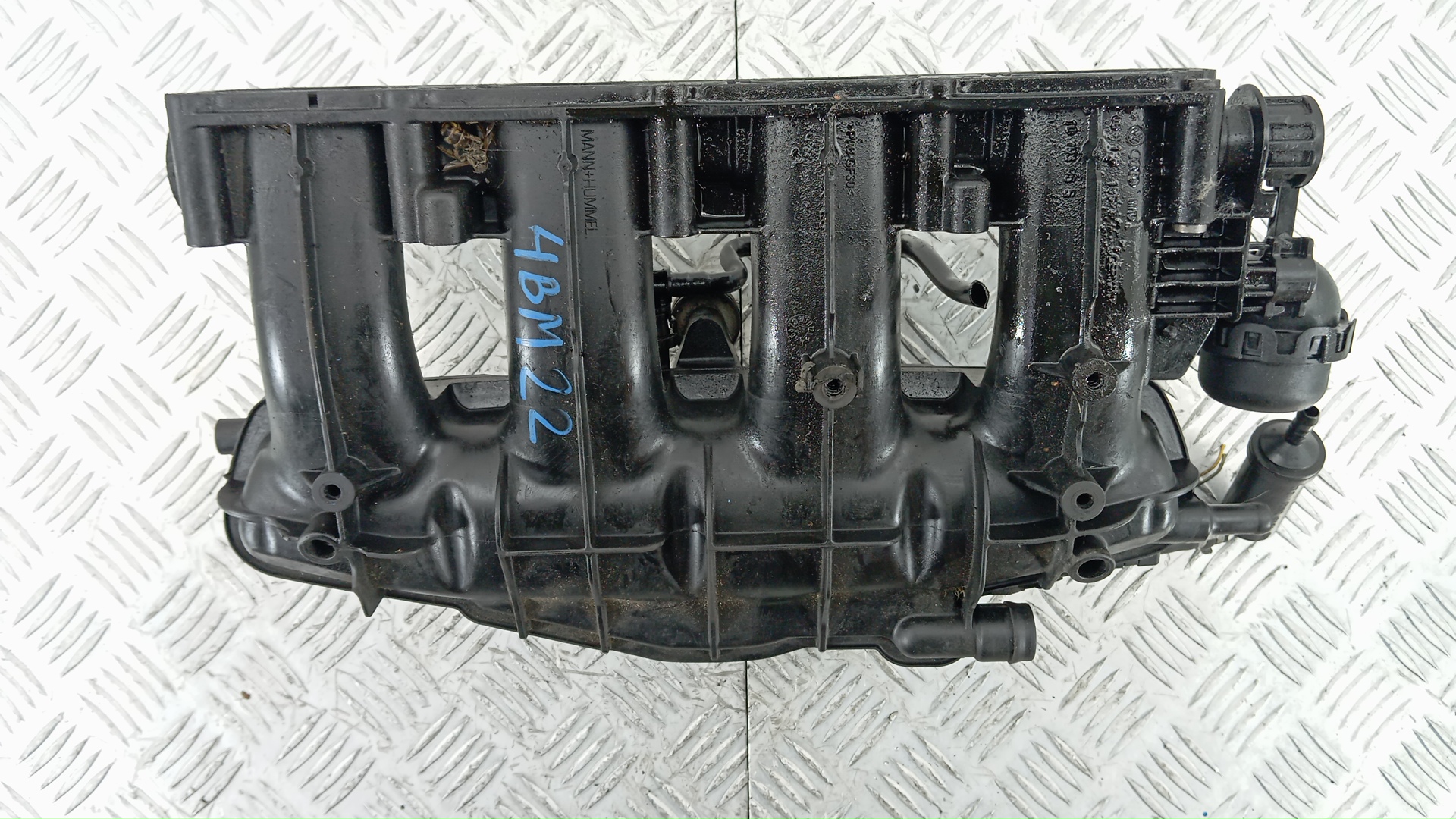 Впускной коллектор бензиновый Audi A5 1