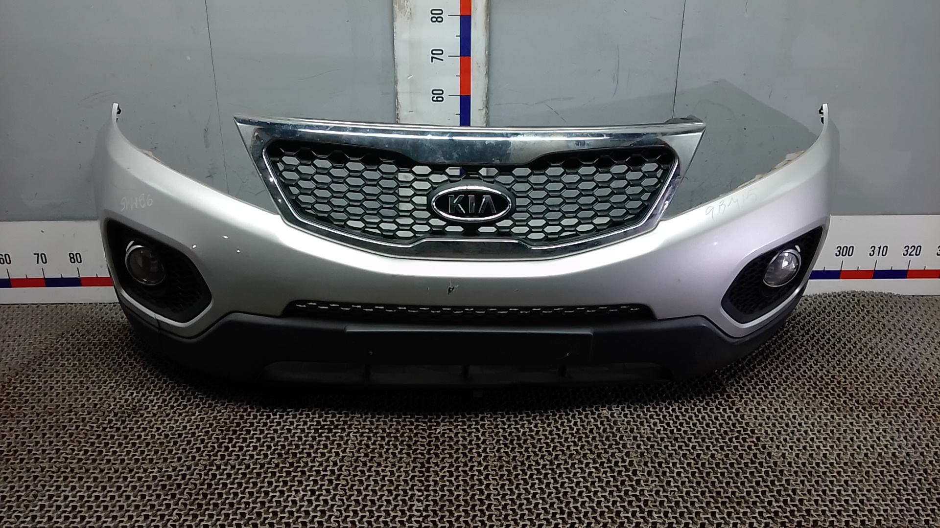 Бампер передний Kia Sorento 2