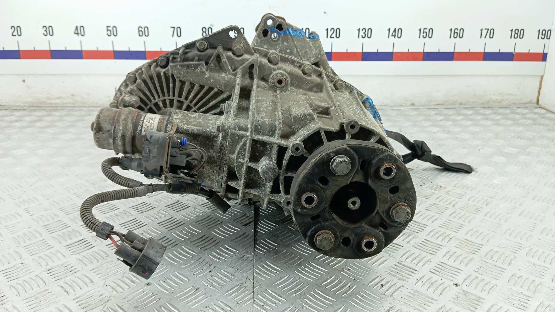 Раздаточная коробка Porsche Cayenne 1