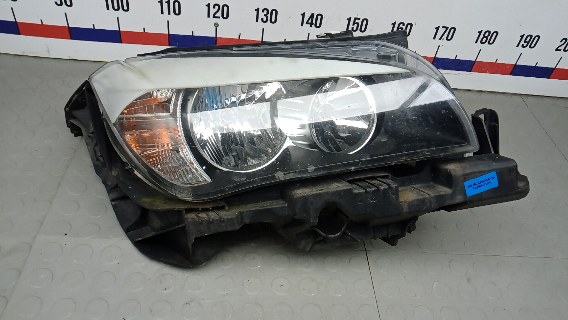 Фара правая BMW X1 E84