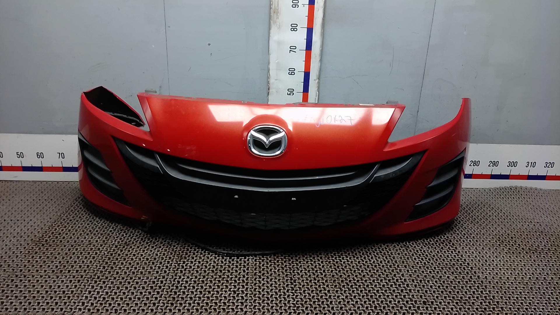 Бампер передний Mazda 3 2