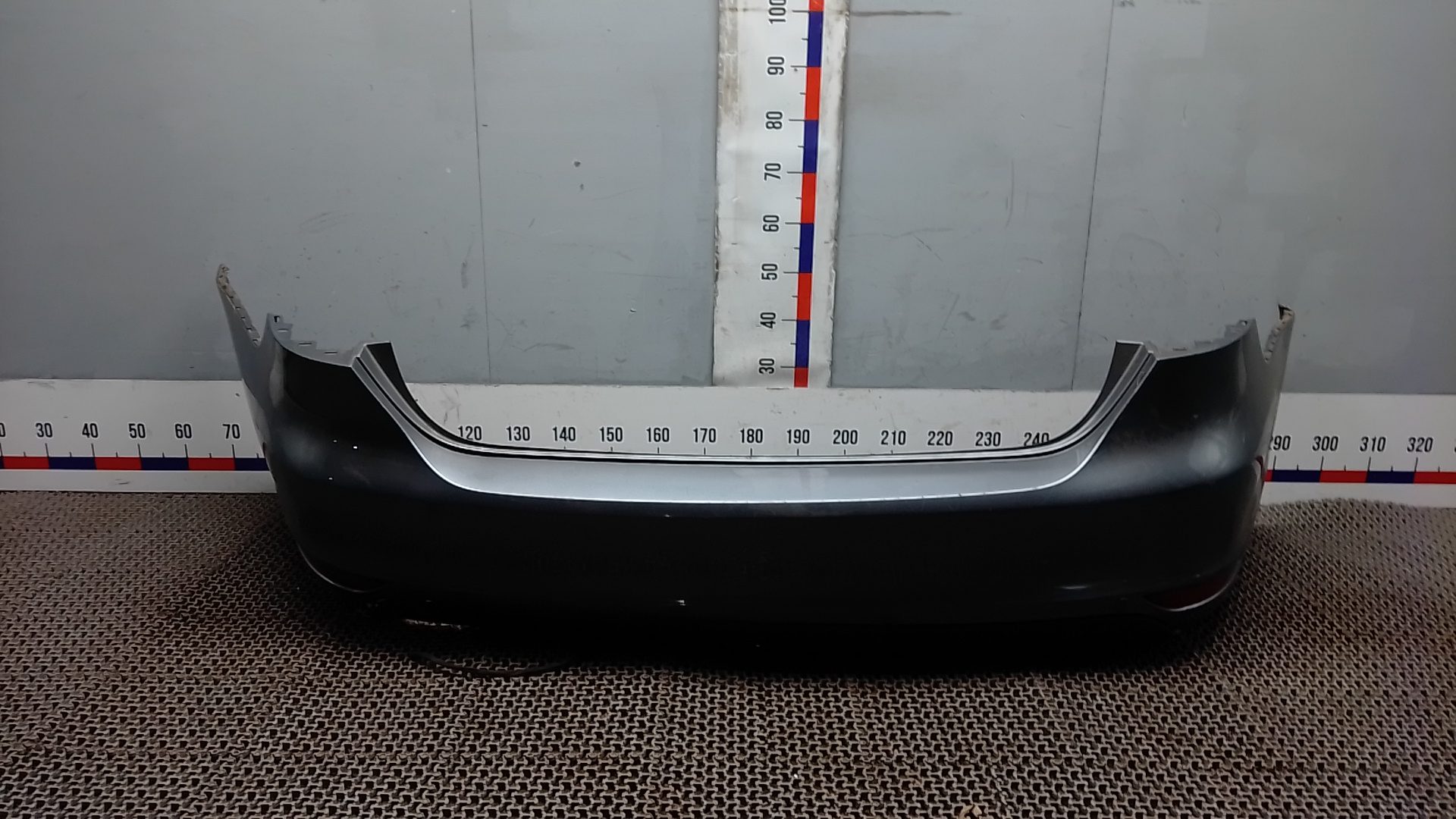 Бампер задний Volkswagen Jetta 6