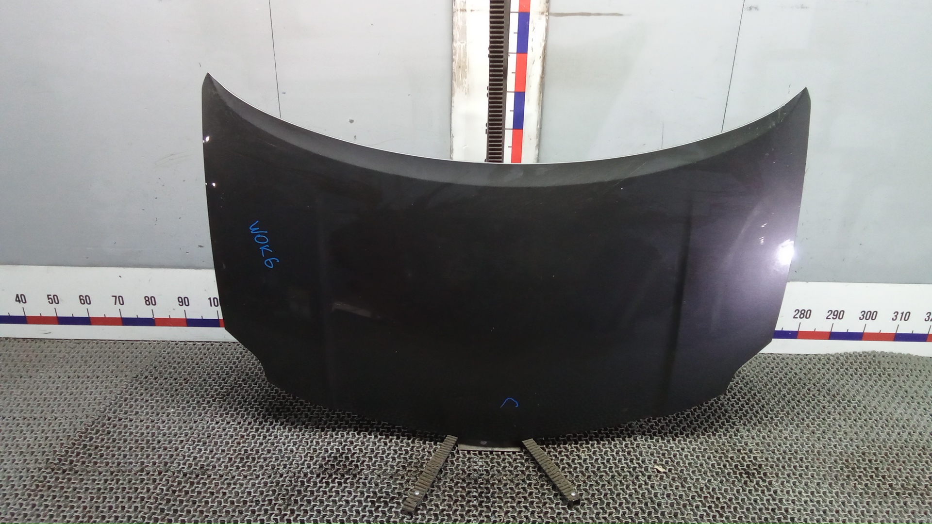 Капот Toyota Auris E150