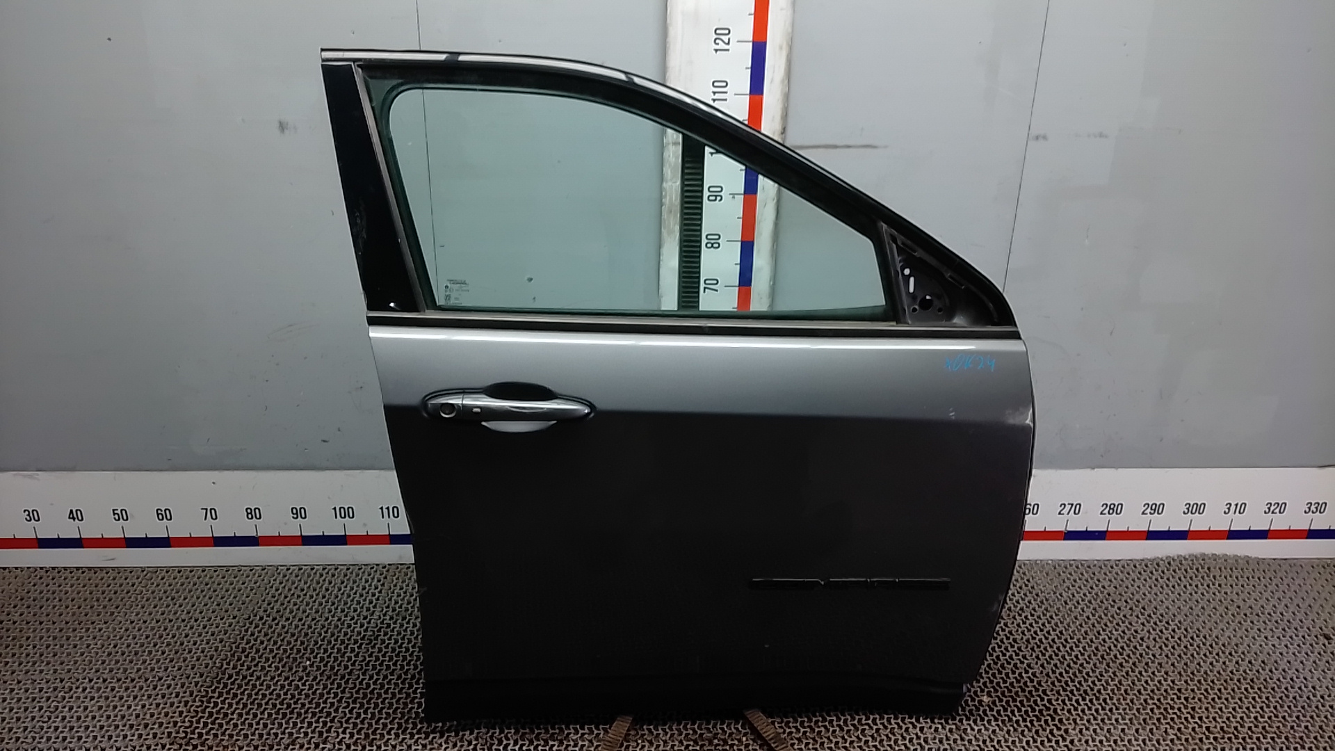 Дверь передняя правая Jeep Compass MP52
