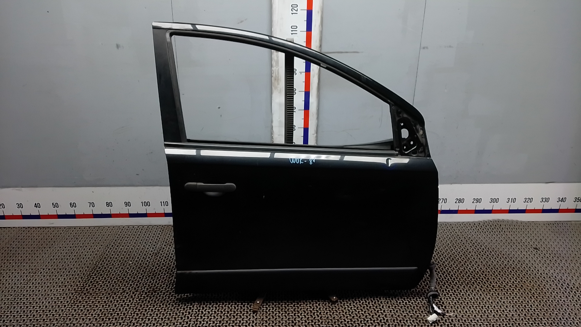 Дверь передняя правая Nissan Note E11