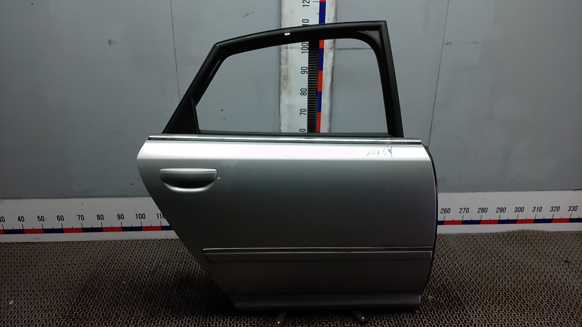 Дверь задняя правая Audi A8 D3