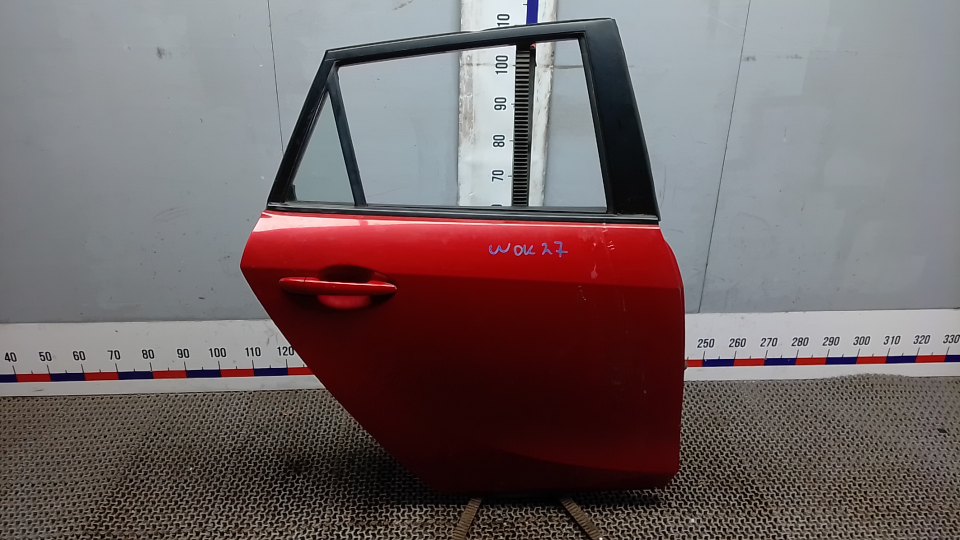 Дверь задняя правая Mazda 3 2