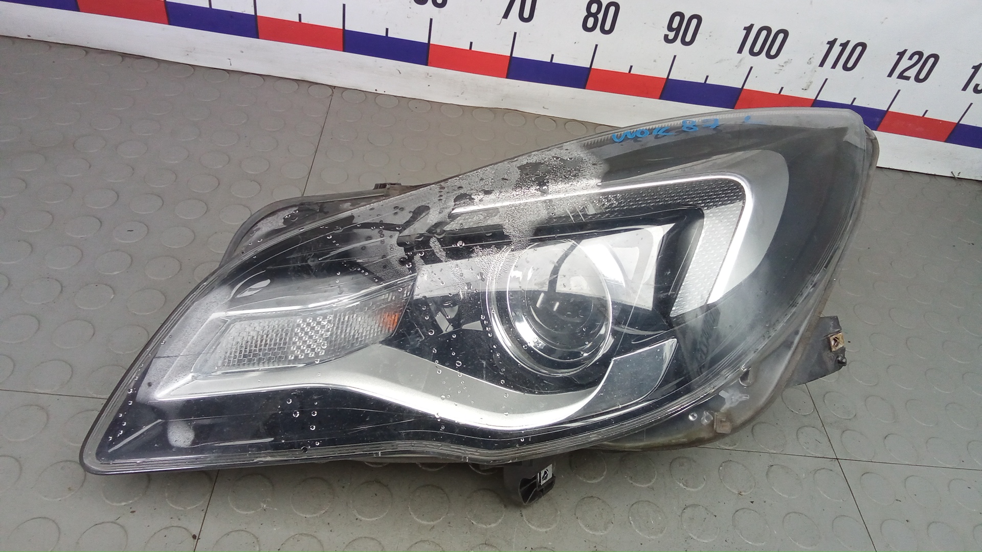 Фара левая Opel Insignia 1