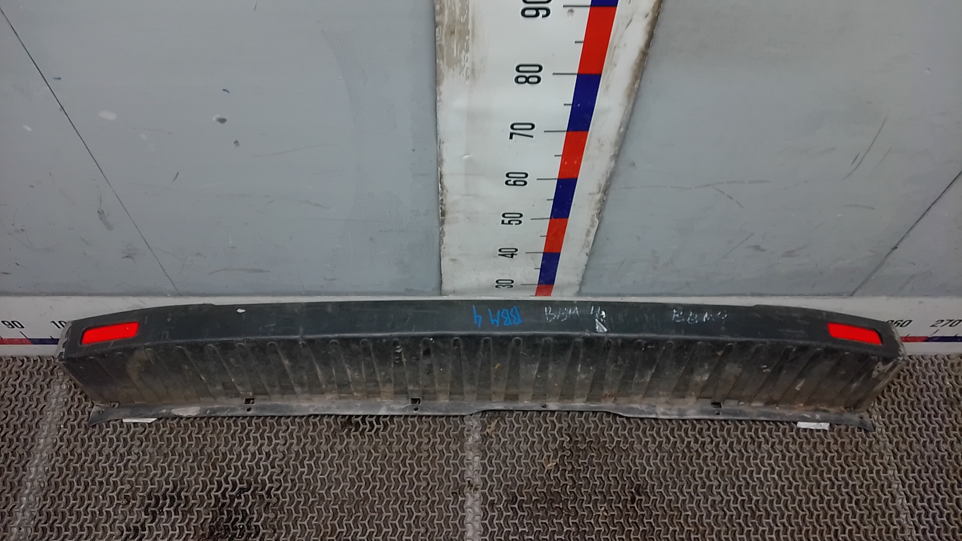 Бампер задний Ford Transit 8