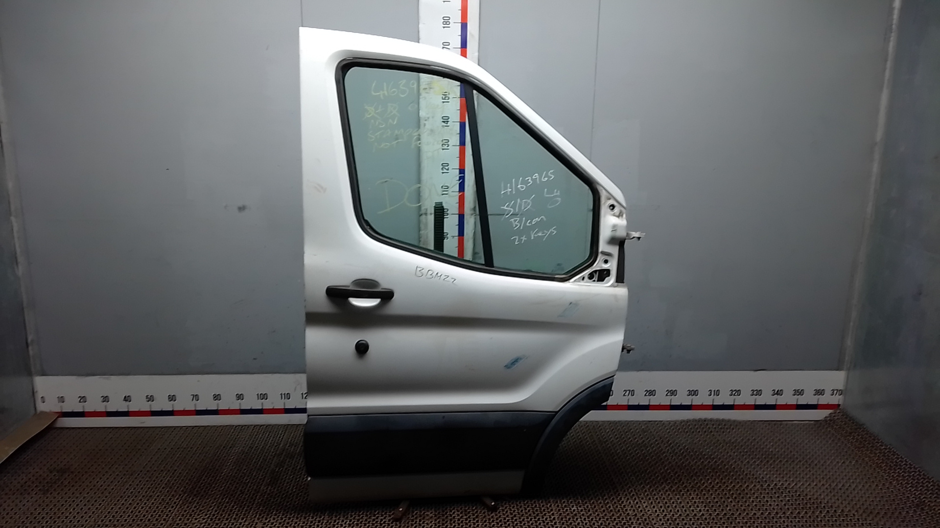 Дверь передняя правая Ford Transit 8