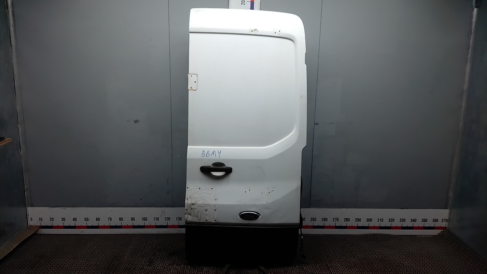 Дверь распашная правая Ford Transit 8