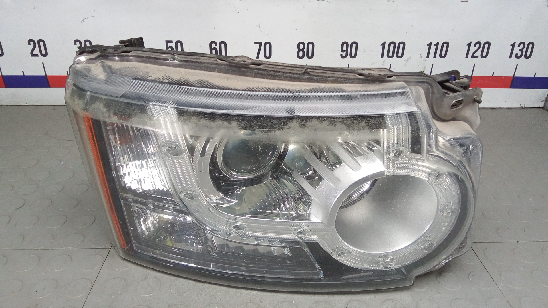 Фара правая Land Rover Discovery 4
