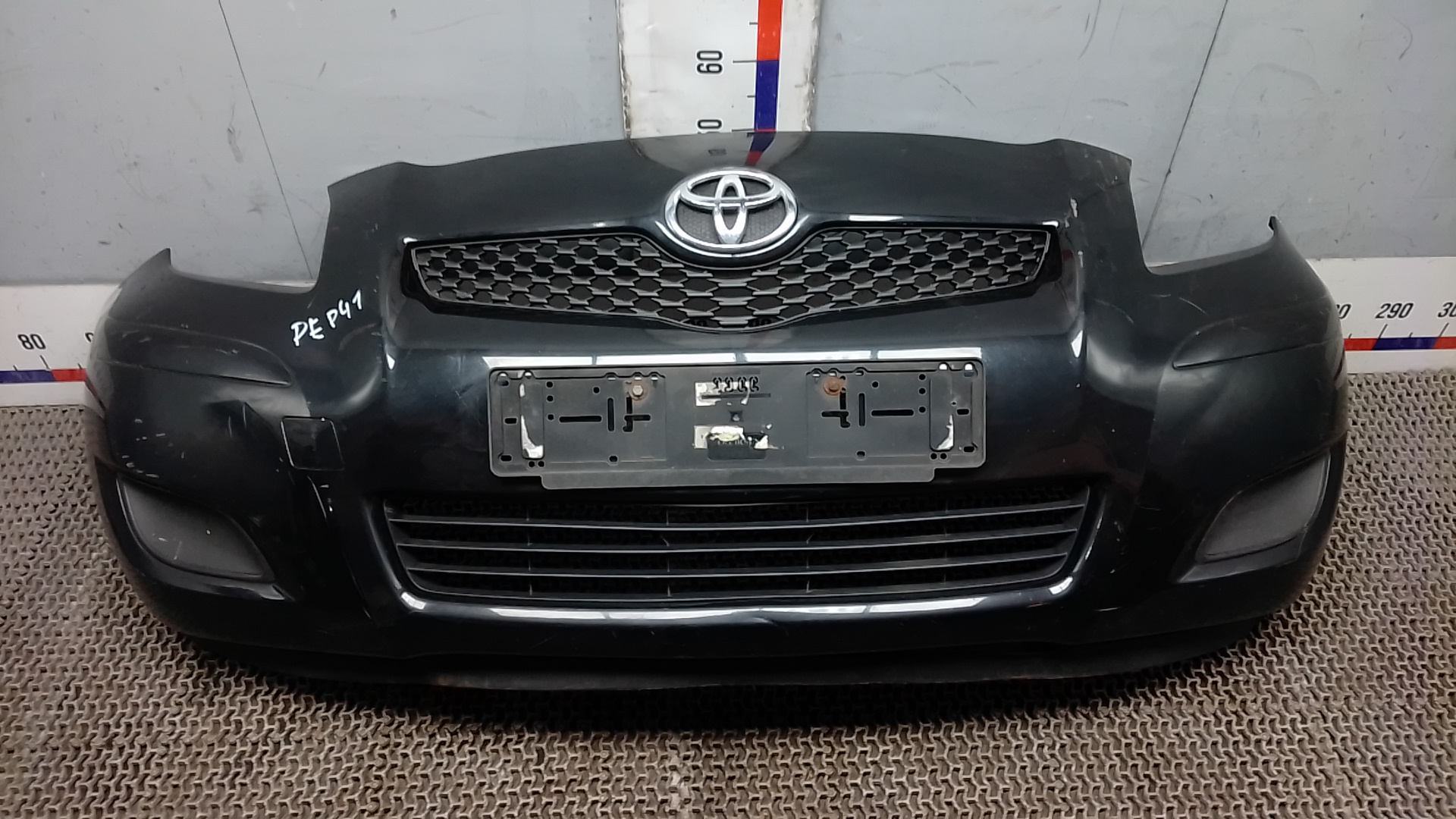 Бампер передний Toyota Yaris P9