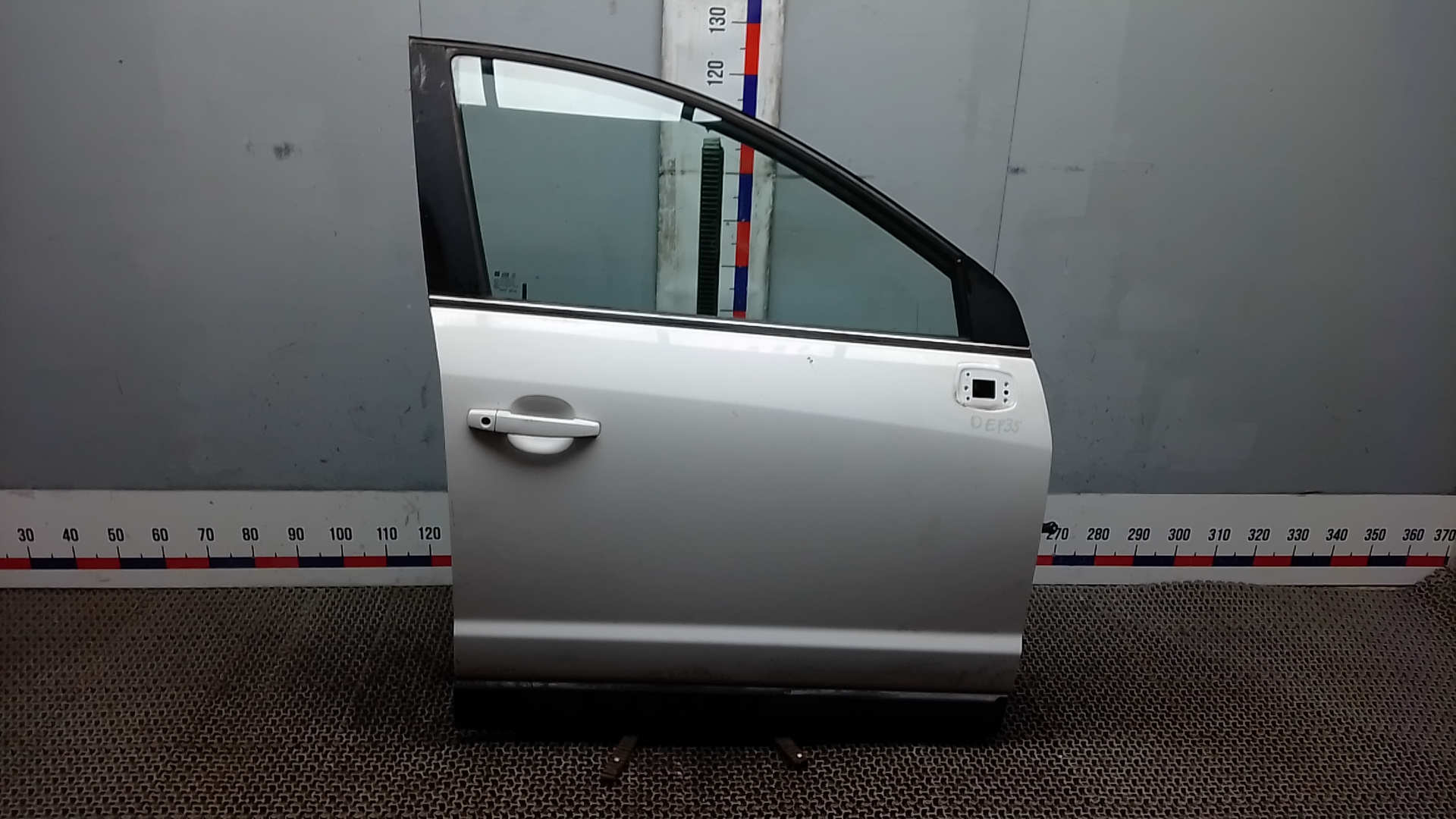 Дверь передняя правая Opel Antara