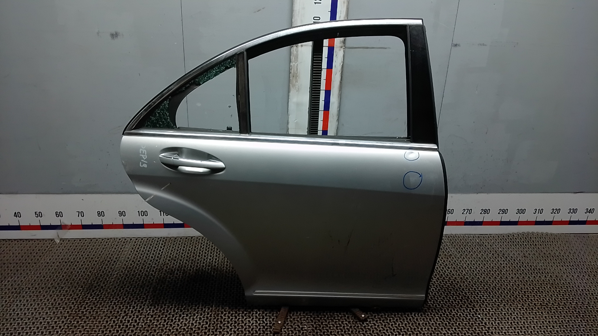 Дверь задняя правая Mercedes-Benz S-Class W221