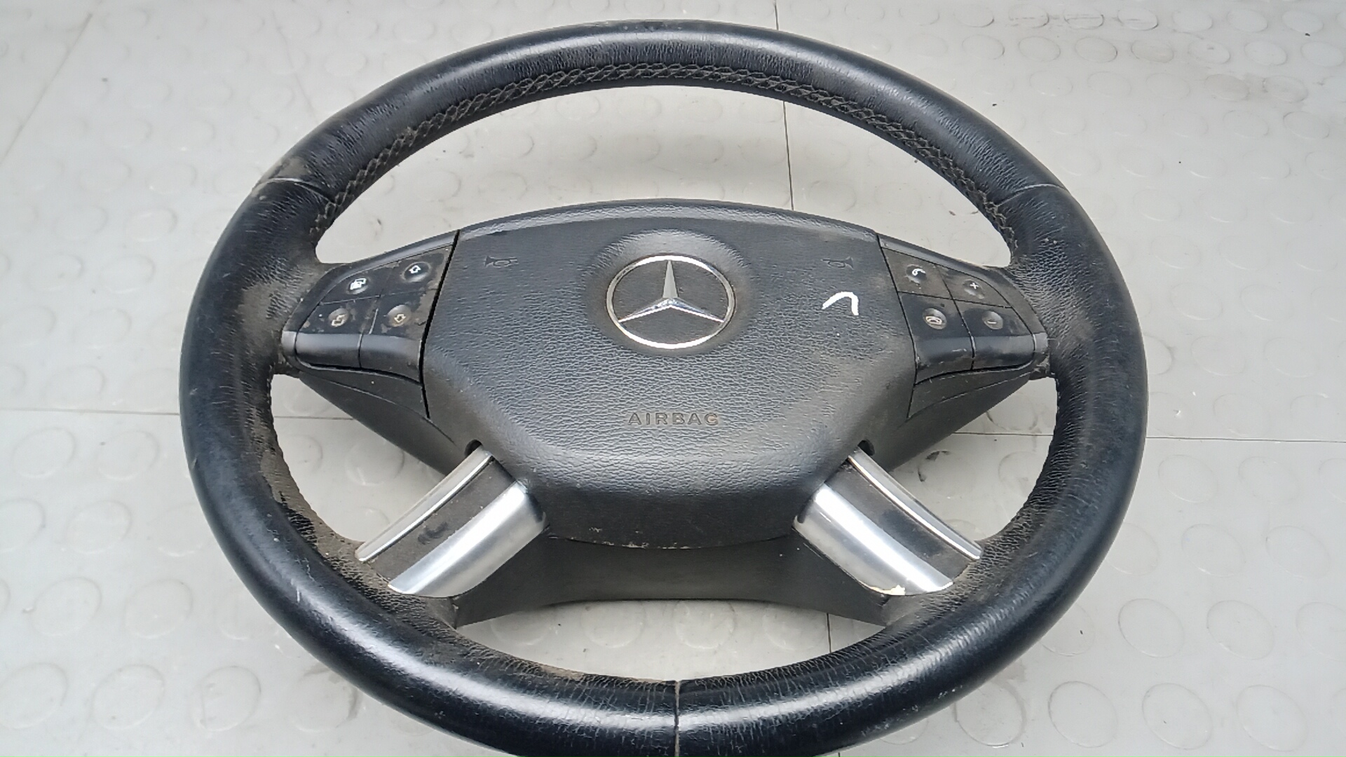 Руль Mercedes-Benz M-Class W164