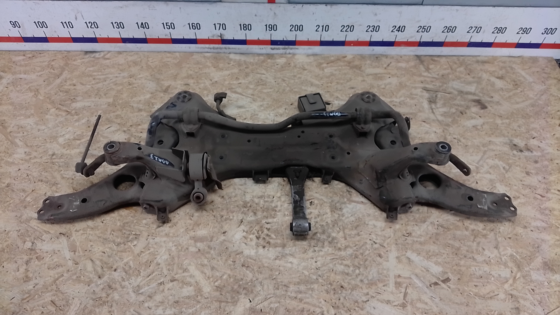 Балка подвески передняя Hyundai Santa Fe 3