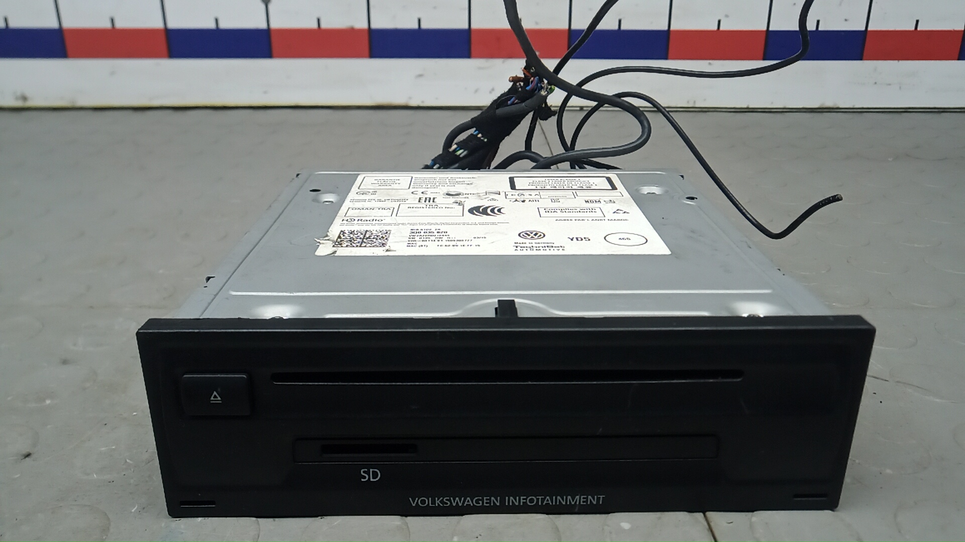 CD-чейнджер Volkswagen Passat B8