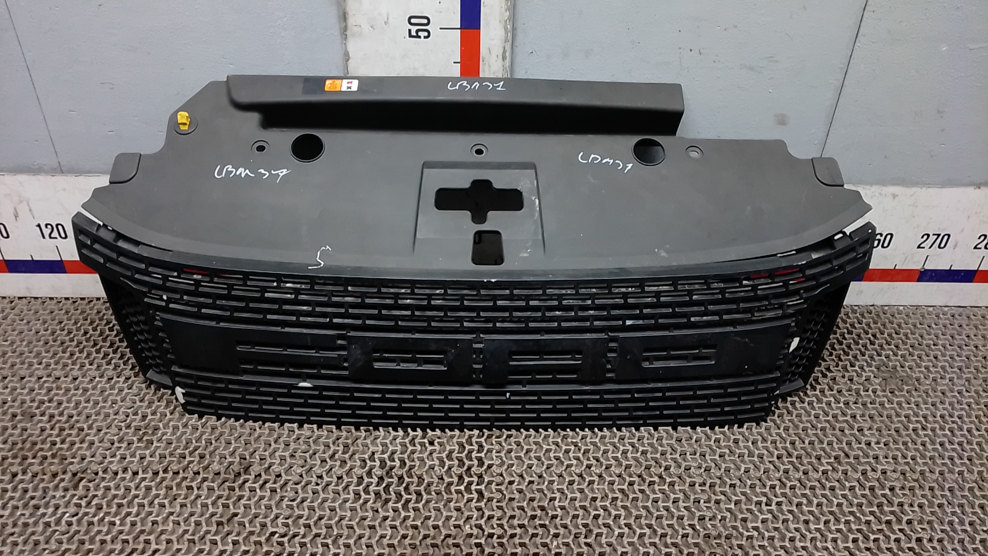Решетка радиатора Ford Ranger 3