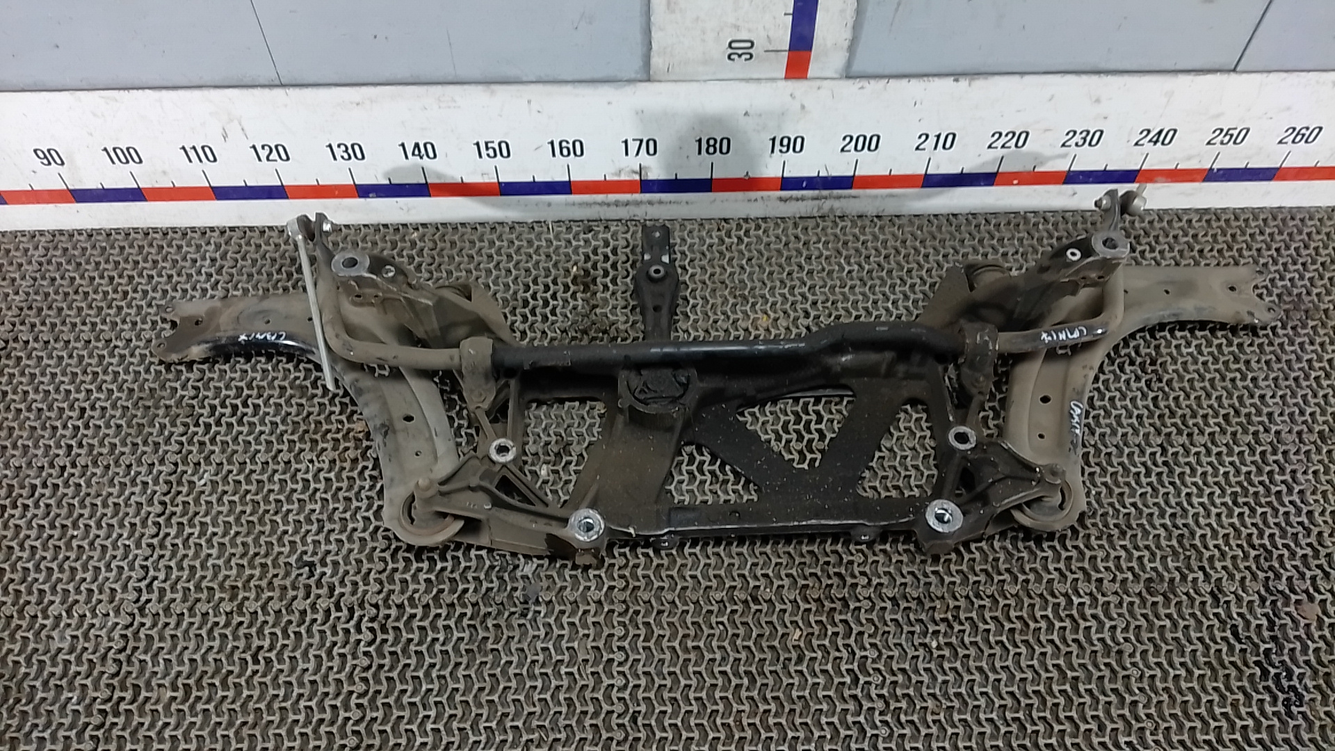 Балка подвески передняя Volkswagen Passat B8