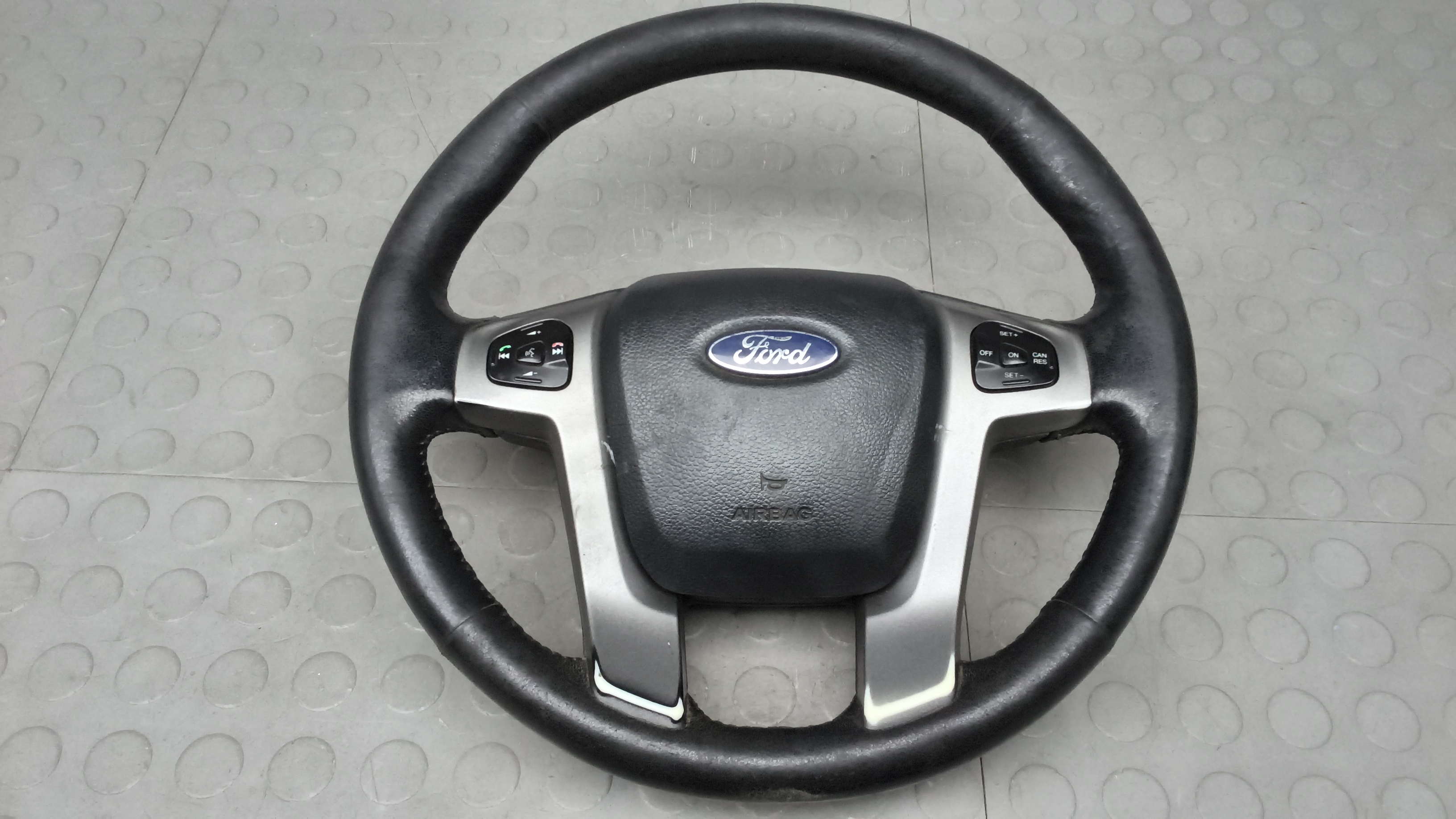 Руль Ford Ranger 3