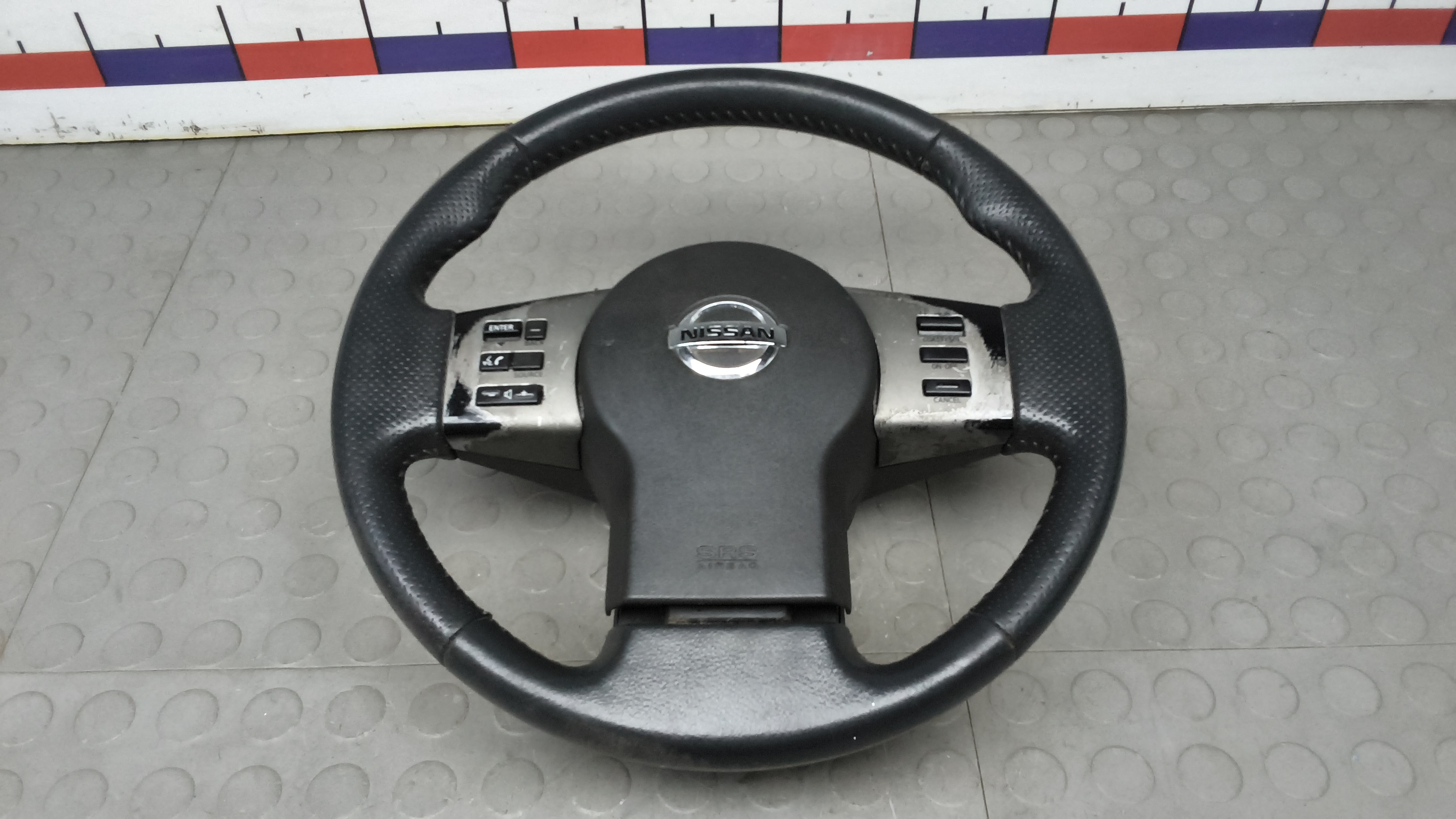 Руль Nissan Pathfinder R51