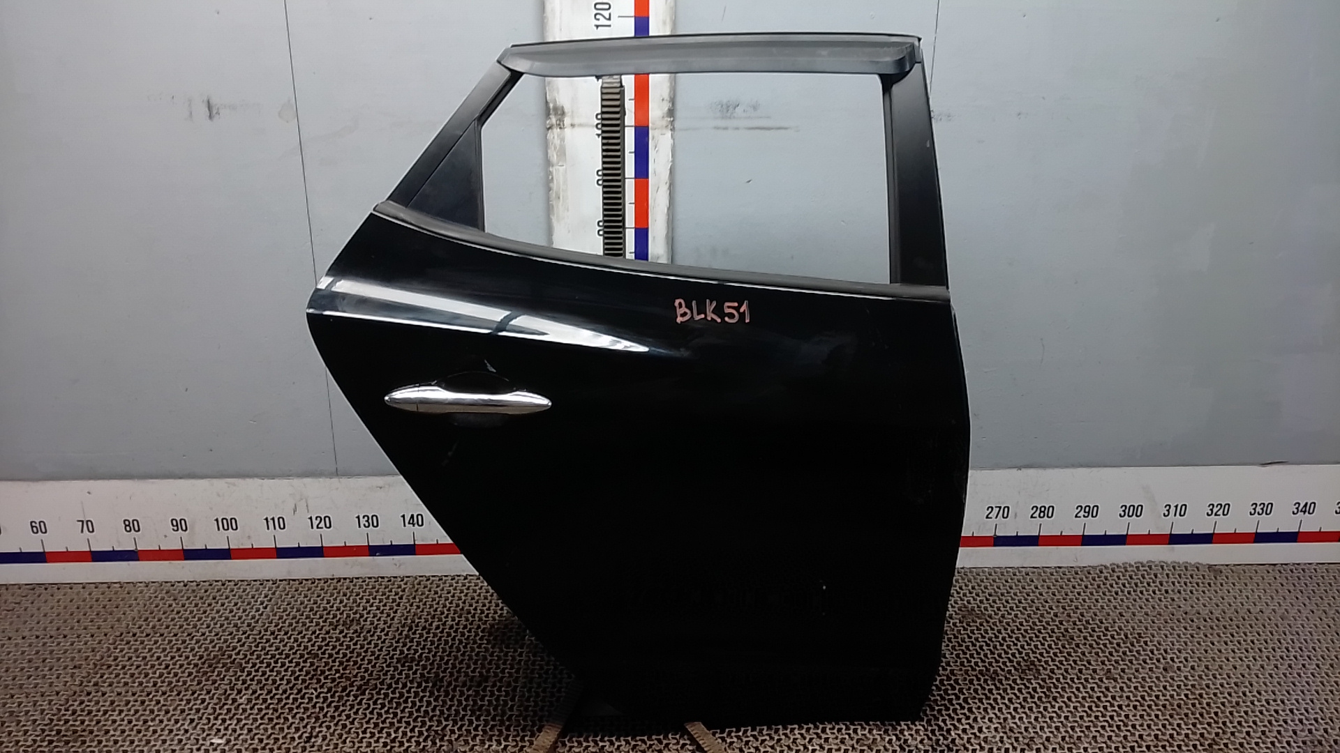 Дверь задняя правая Hyundai ix35 1
