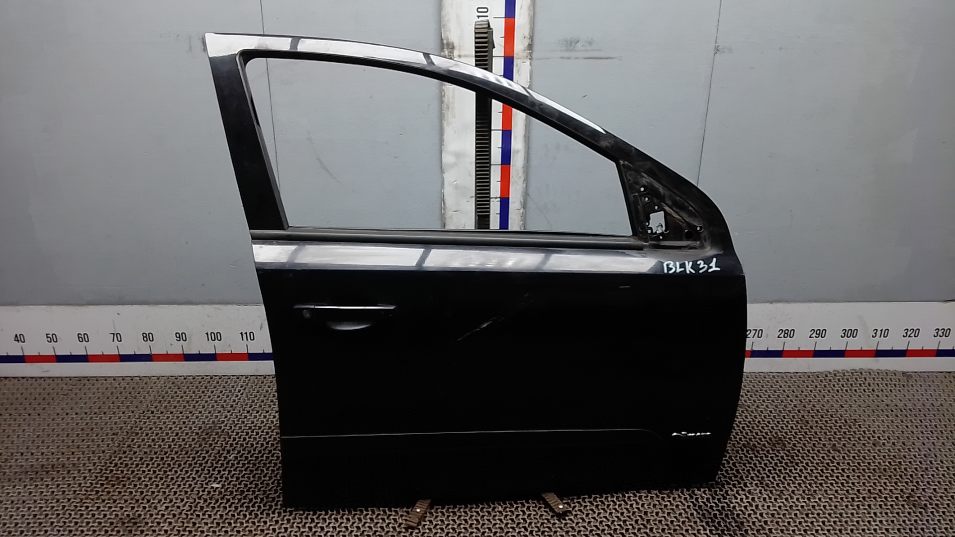Дверь передняя правая Opel Astra H