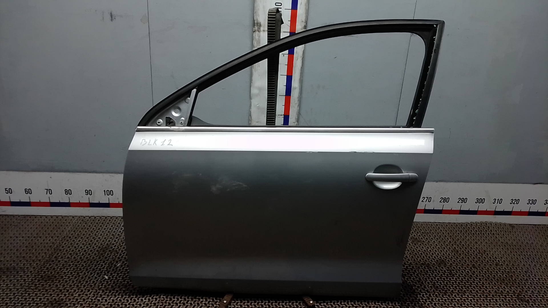 Дверь передняя левая Volkswagen Jetta 6