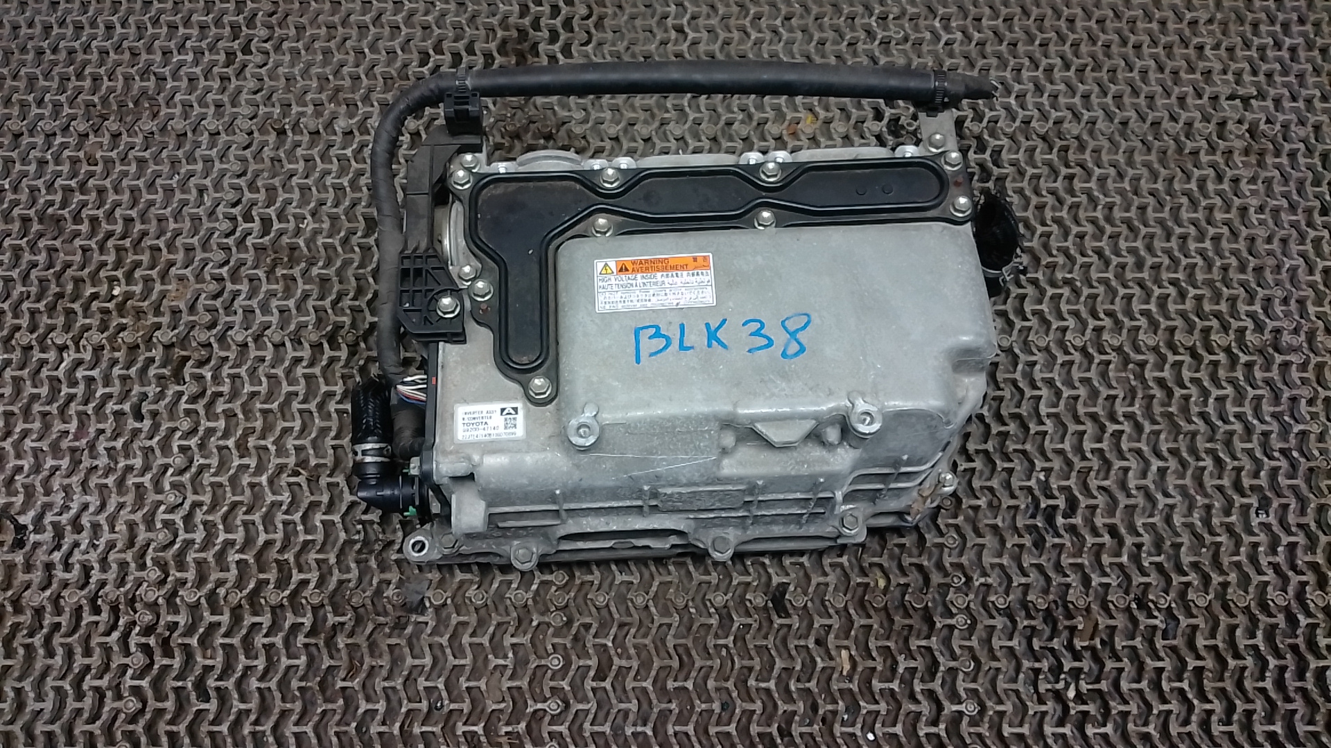 Инвертор Toyota Prius XW30