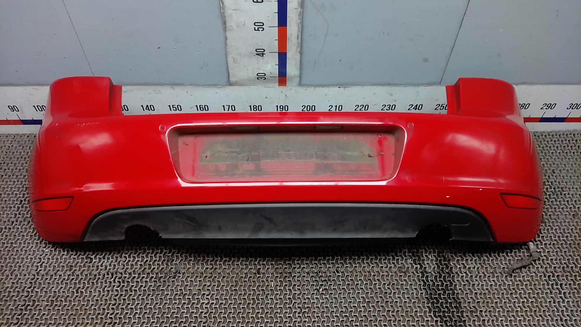 Бампер задний Volkswagen Golf 6