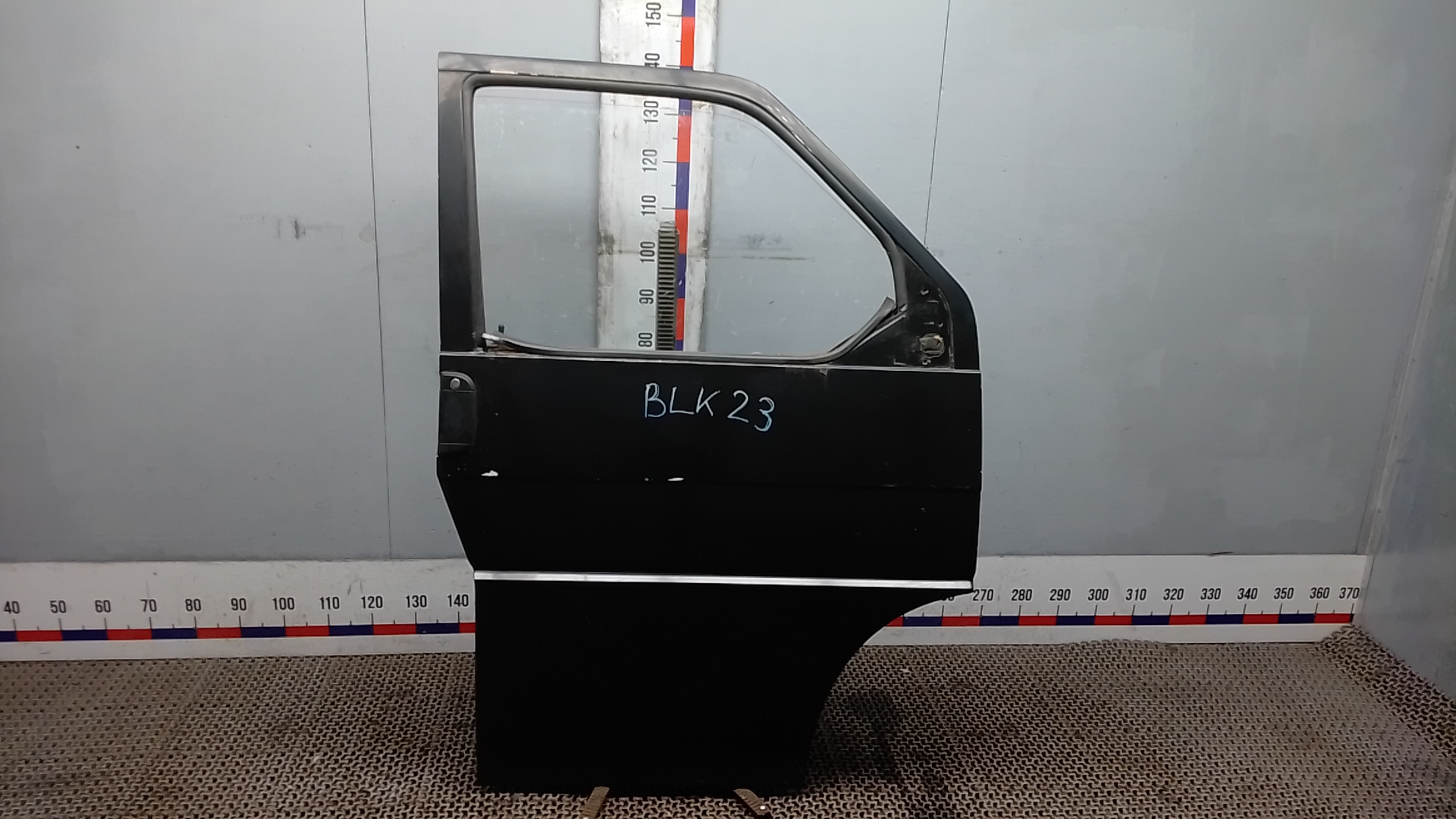 Дверь передняя правая Volkswagen Transporter T4