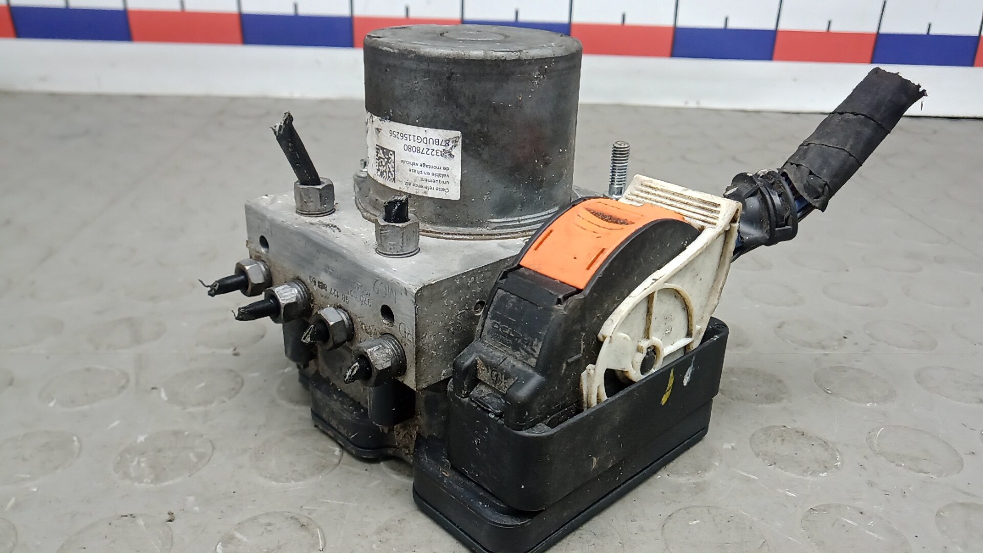 Блок ABS Peugeot 3008 2