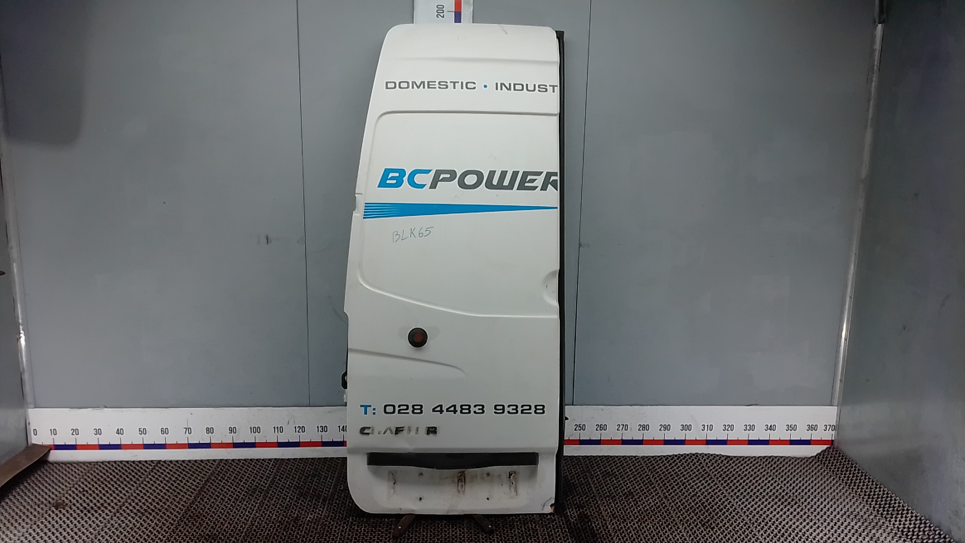 Дверь распашная левая Volkswagen Crafter 1