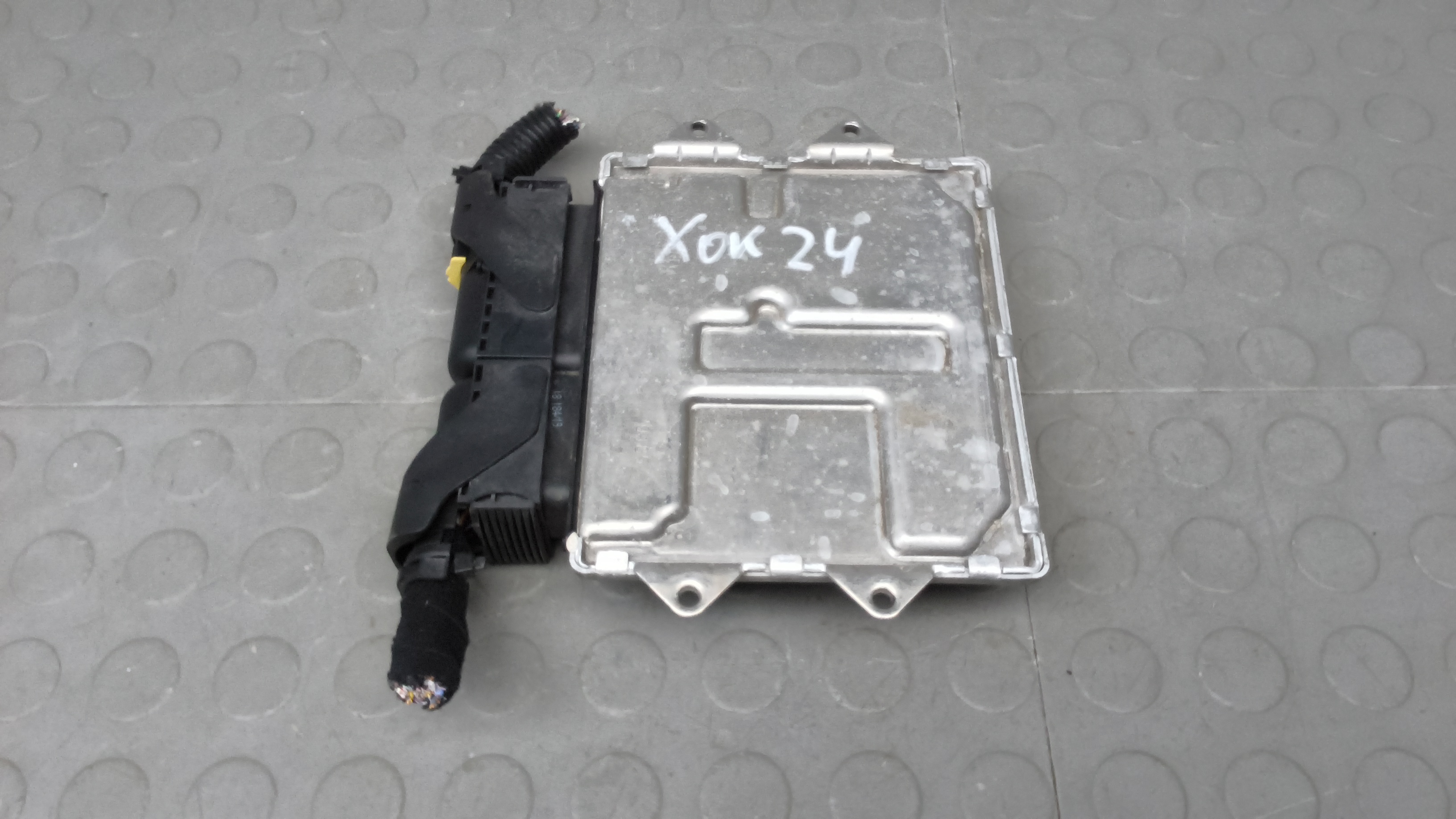 Блок управления двс Jeep Compass MP52