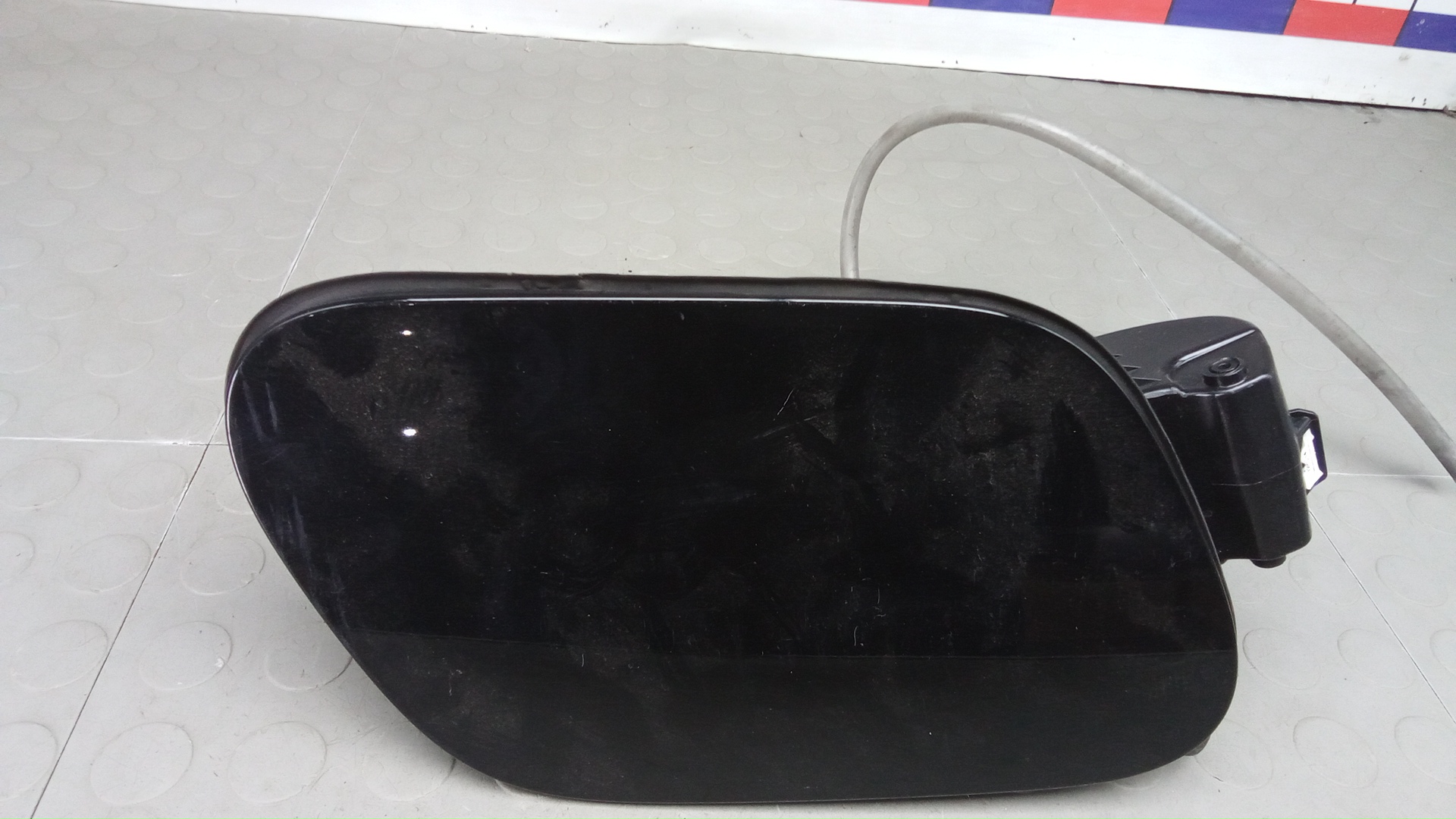 Лючок бака Volkswagen ID.4
