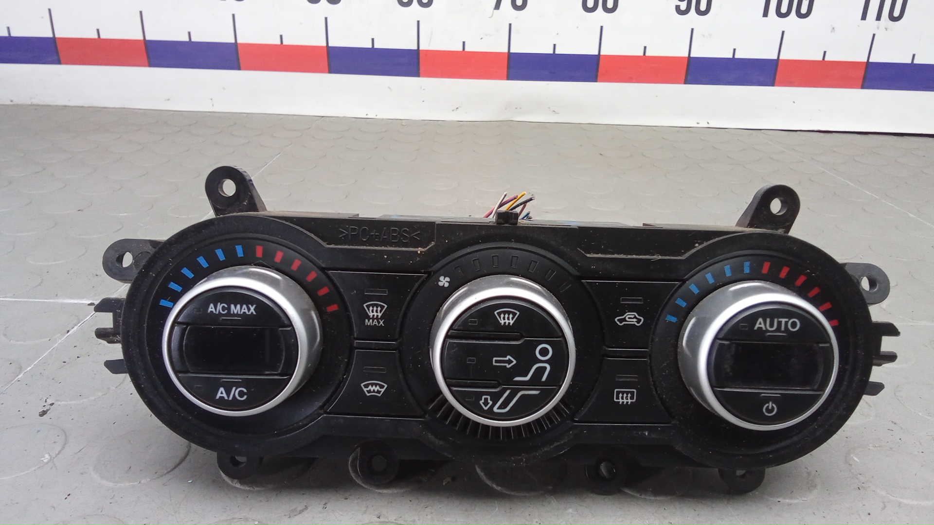 Блок управления печки и климат-контроля Ford Ranger 3