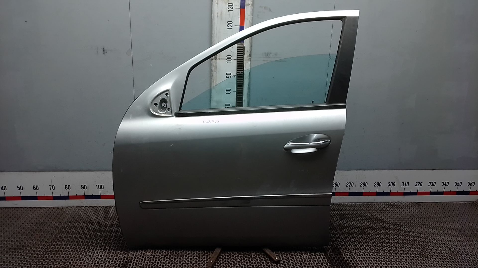 Дверь передняя левая Mercedes-Benz M-Class W164
