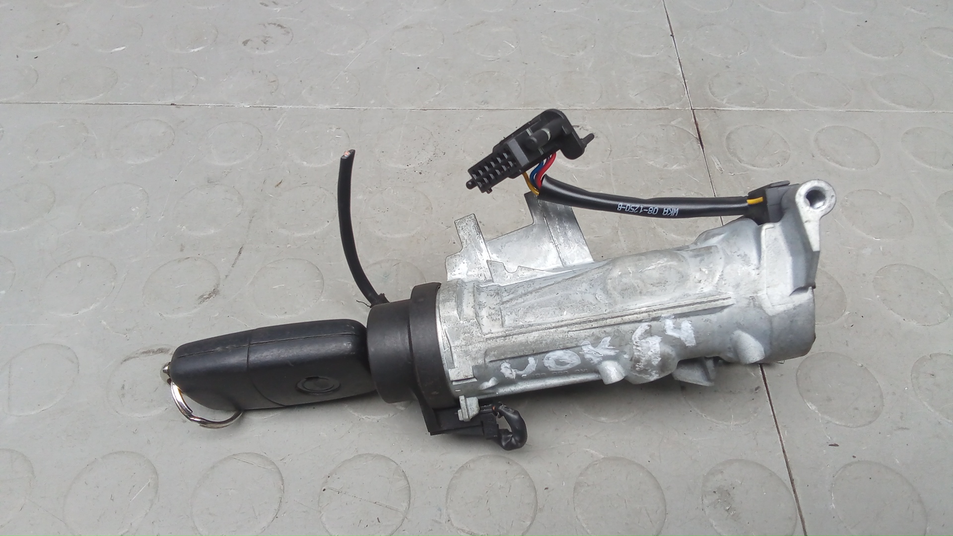 Замок зажигания Volkswagen Golf Plus