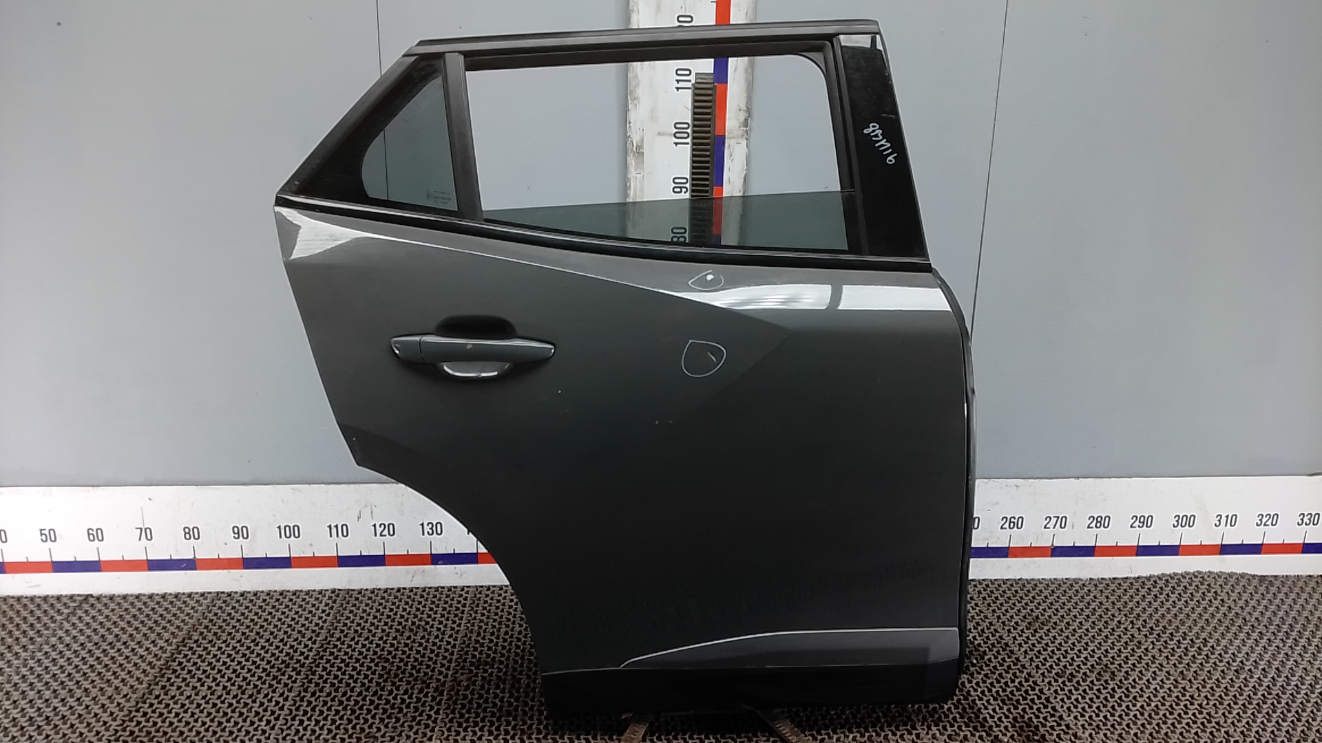 Дверь задняя правая Peugeot 2008 2