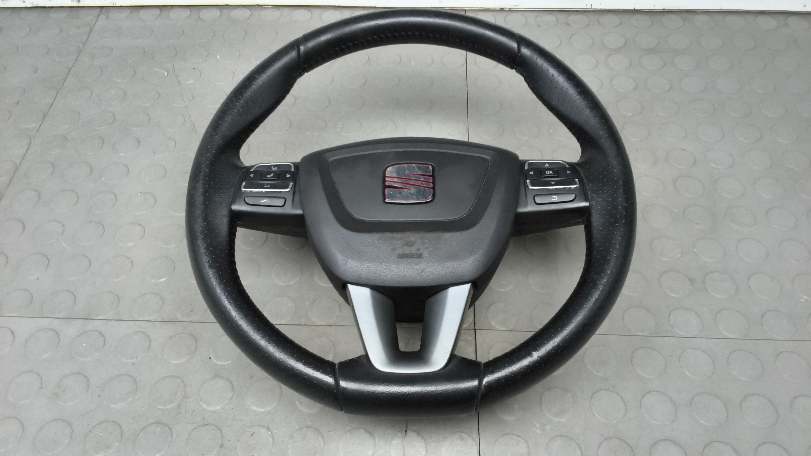 Руль Seat Leon 2