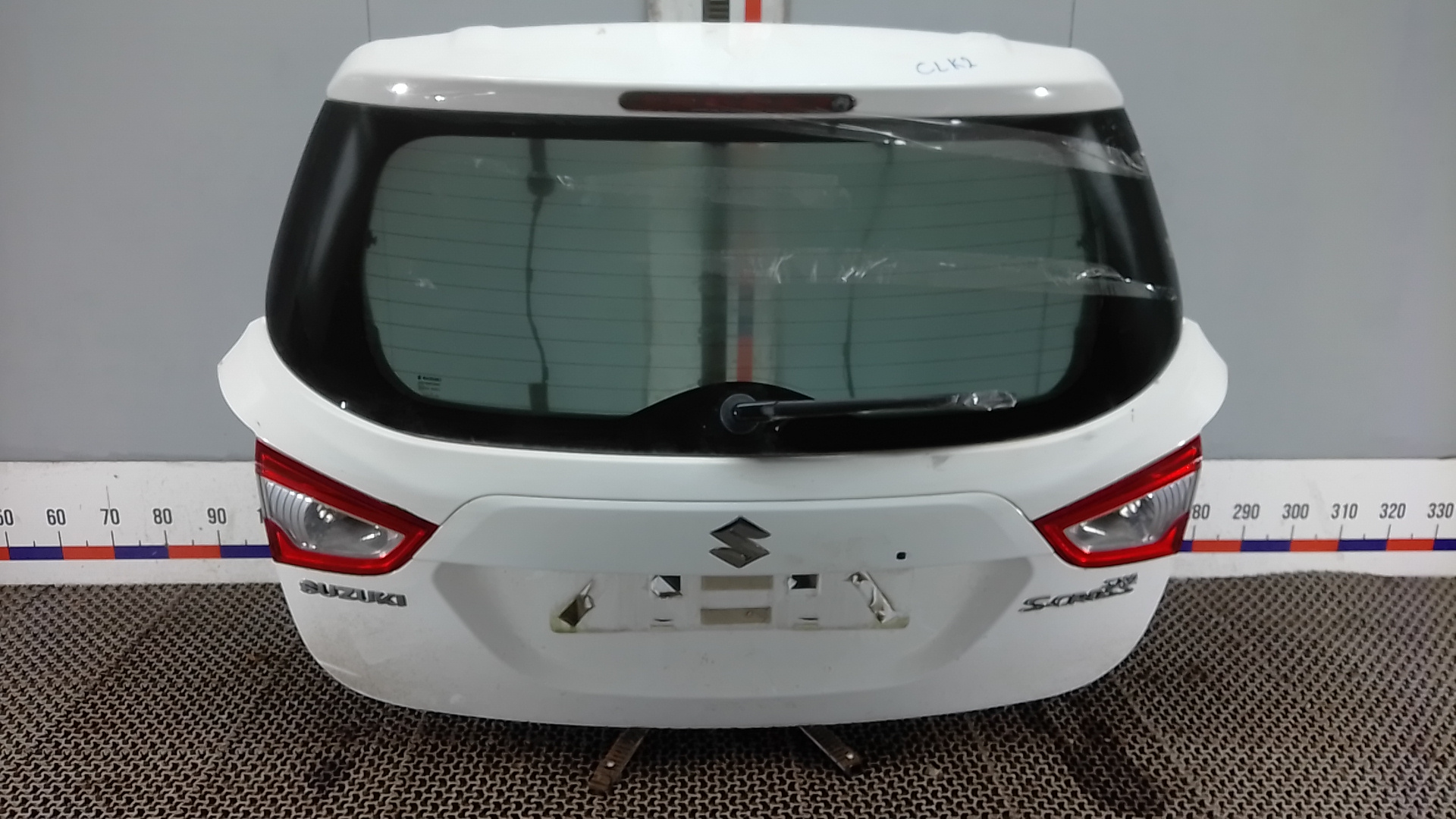 Дверь 3-5 Suzuki SX4 2