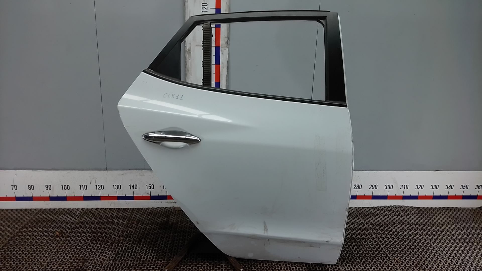 Дверь задняя правая Hyundai ix35 1