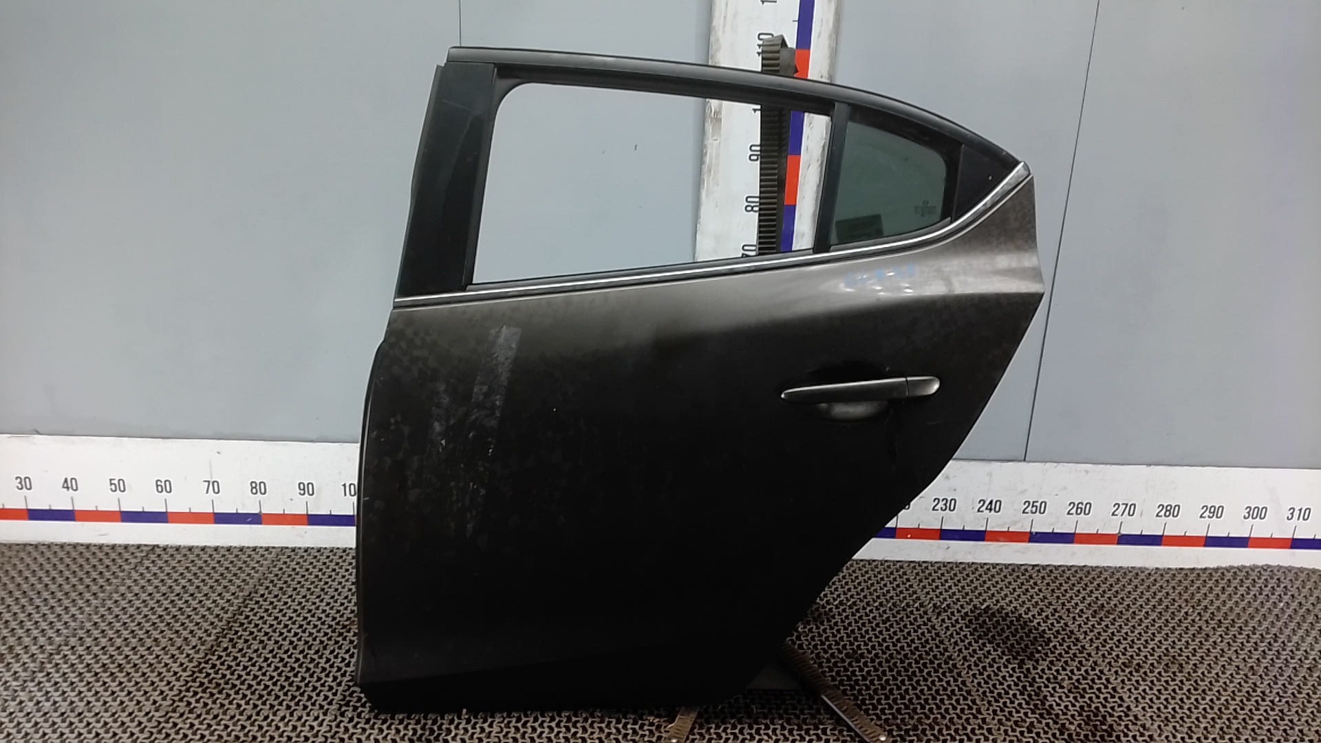 Дверь задняя левая Mazda 3 BM